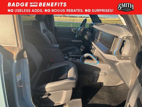 Certified 2023 Ford Bronco Black Diamond image 10