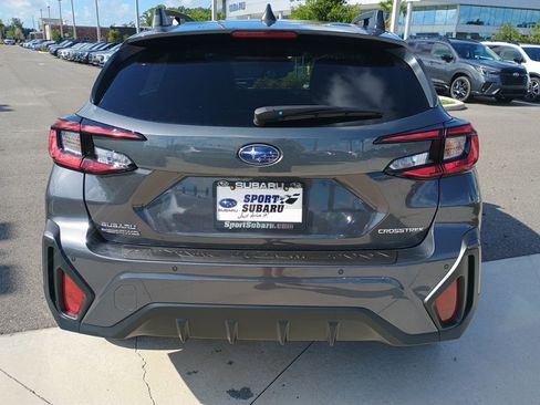 New 2025 Subaru Crosstrek 2.5i Limited w/ Popular Package #3A image 5