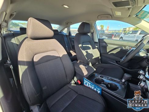 Used 2025 Honda Civic LX image 45