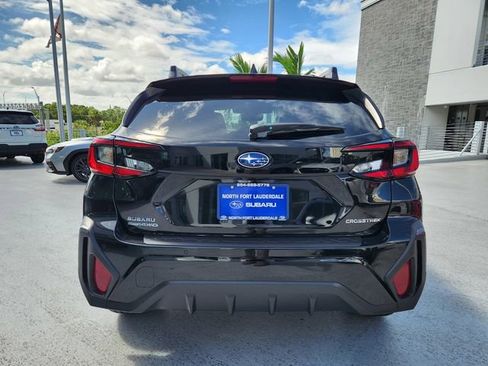 New 2025 Subaru Crosstrek 2.5i Limited image 3