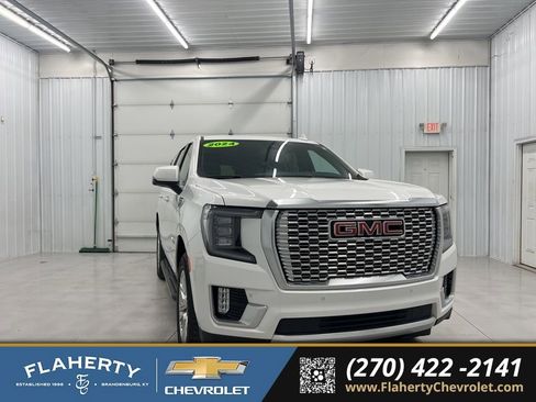 Used 2024 GMC Yukon Denali w/ Max Trailering Package image 1