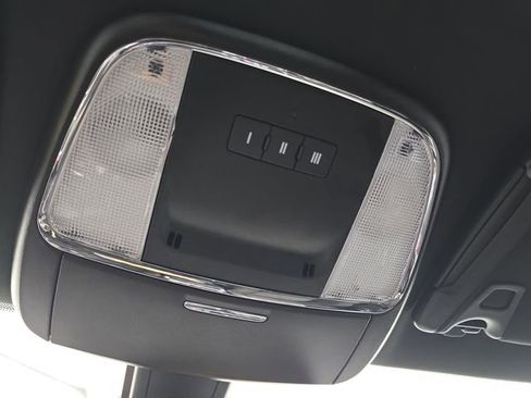 Used 2023 Dodge Charger GT image 37