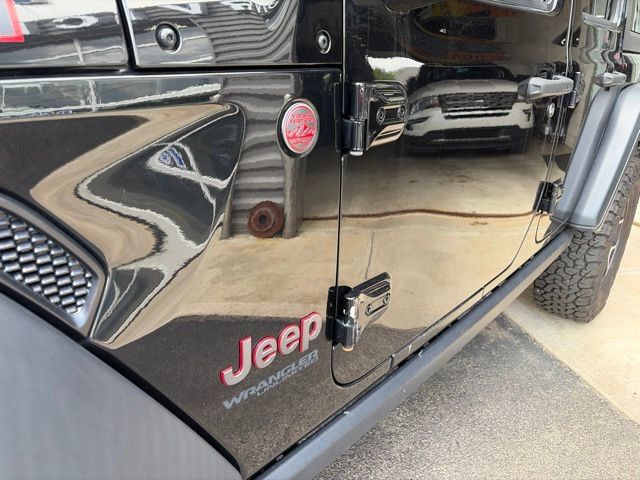 Used 2021 Jeep Wrangler Unlimited Rubicon AWD/4WD image 8