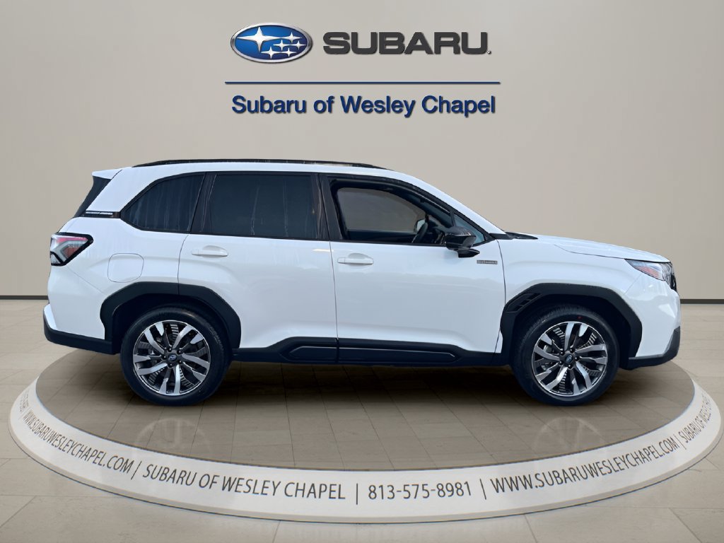 Used 2026 Subaru Forester Touring AWD/4WD image 8