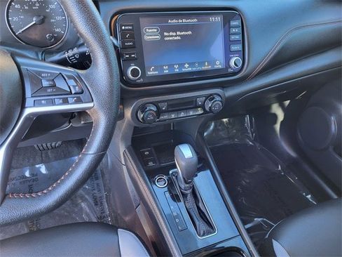 Used 2024 Nissan Kicks SR w/ SR Premium Package image 13
