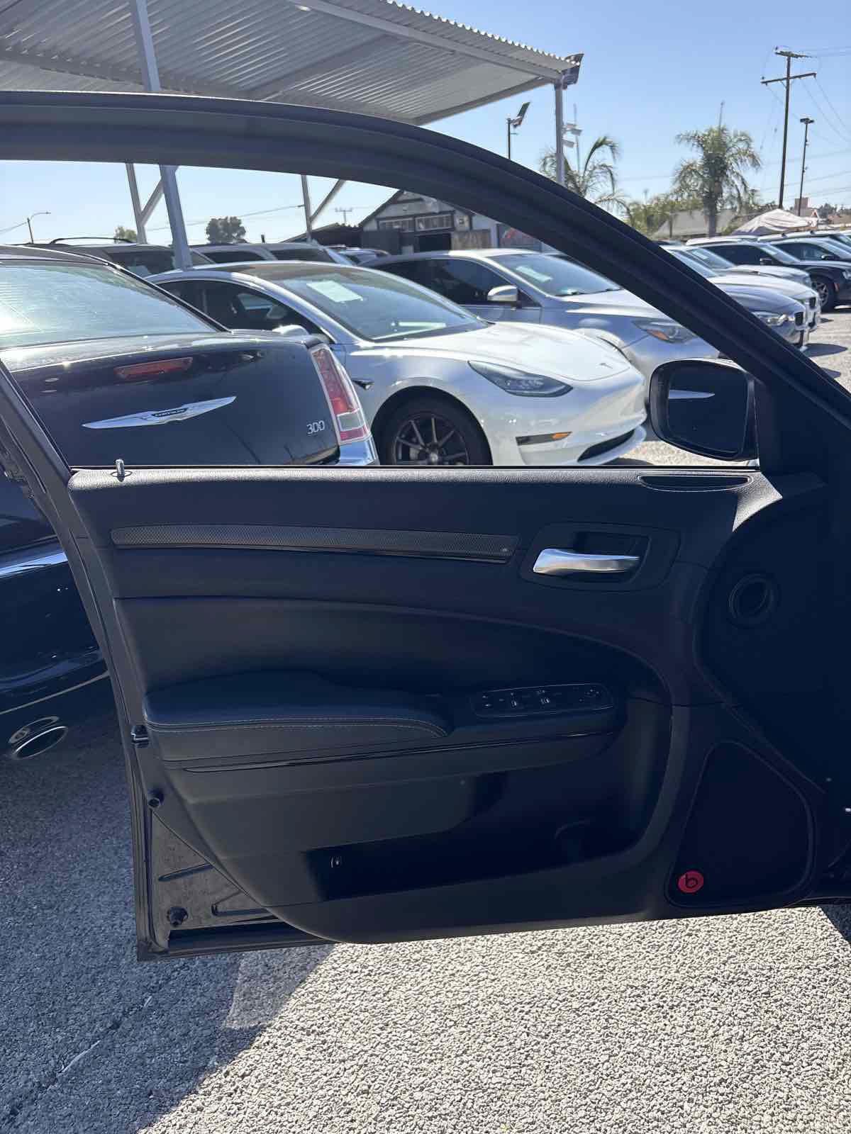 Used 2012 Chrysler 300 S RWD image 5