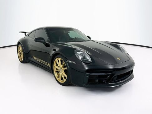Used 2021 Porsche 911 Carrera S RWD image 4