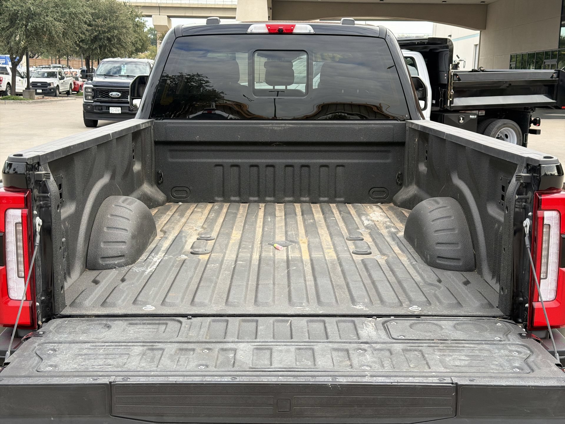 Used 2026 Ford F450 Platinum w/ Platinum Plus Package AWD/4WD image 24