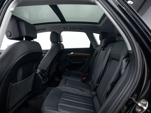 Certified 2023 Audi Q5 2.0T Premium w/ Convenience Package AWD/4WD image 17