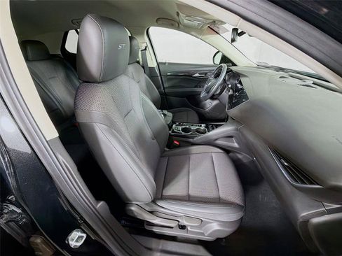Used 2023 Buick Envision Preferred w/ Sport Touring Package AWD/4WD image 30