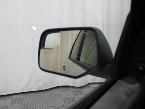 Used 2010 Ford Escape XLT image 11