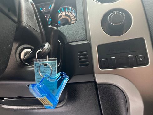 Used 2014 Ford F150 XLT w/ Equipment Group 302A Luxury image 34