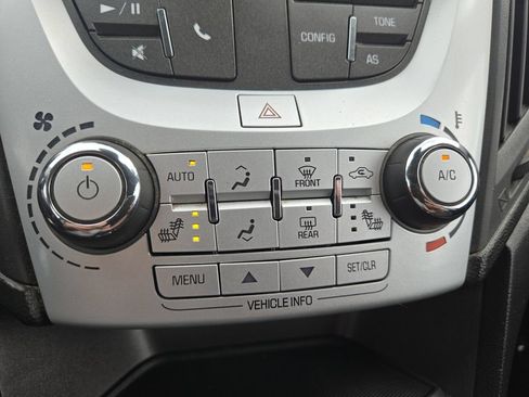 Used 2017 Chevrolet Equinox LT w/ Convenience Package FWD image 28
