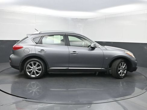 Used 2017 INFINITI QX50 2WD w/ Premium Plus Package image 39