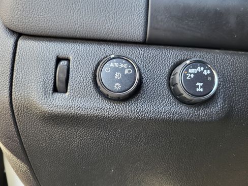 Used 2019 Chevrolet Colorado Z71 image 30