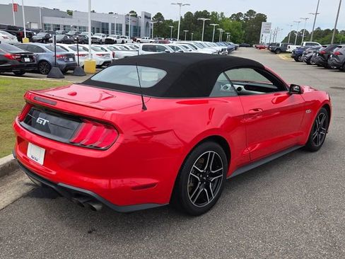 Used 2021 Ford Mustang GT Premium RWD image 12