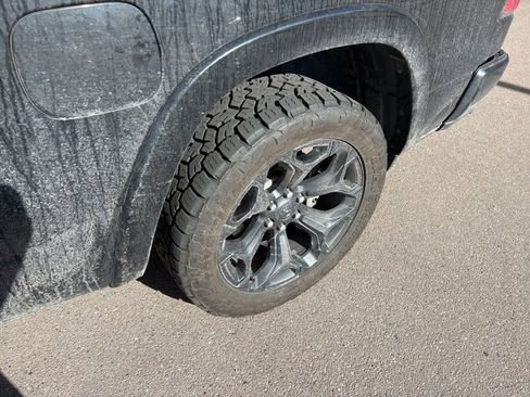 Used 2020 RAM 1500 Limited w/ Black Appearance Package image 11