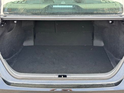 Used 2025 Toyota Camry SE image 19