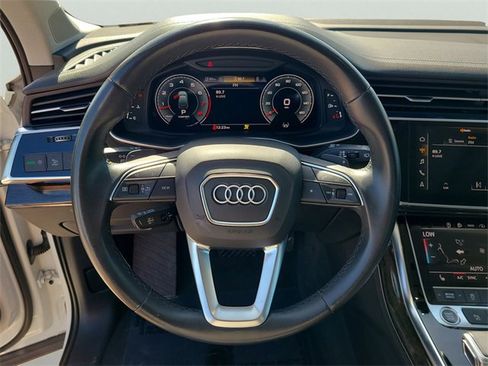 Used 2023 Audi Q7 3.0T Premium Plus image 24