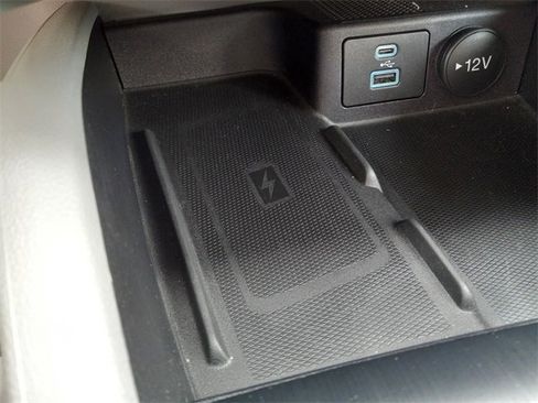 Used 2023 Ford Escape Platinum image 23