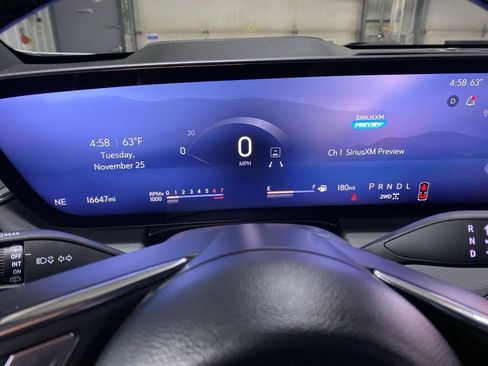 Certified 2025 Buick Enclave Sport Touring image 40