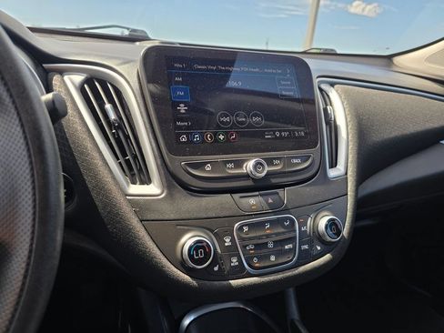 Used 2024 Chevrolet Malibu LT FWD image 22