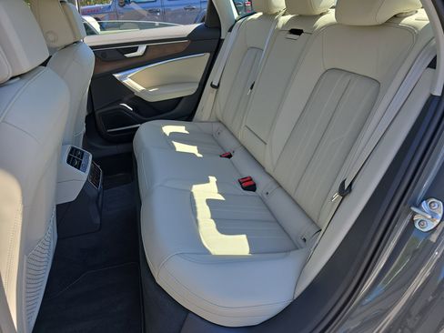 Used 2025 Audi A6 Premium Plus image 14
