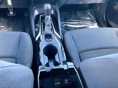 Used 2022 Toyota Corolla SE image 30