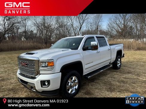 Used 2019 GMC Sierra 3500 Denali w/ Duramax Plus Package image 2