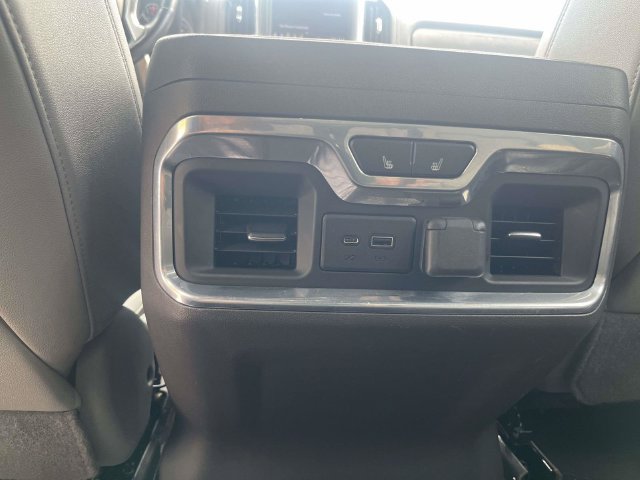 Used 2021 Chevrolet Silverado 1500 LTZ w/ LTZ Convenience Package II AWD/4WD image 15