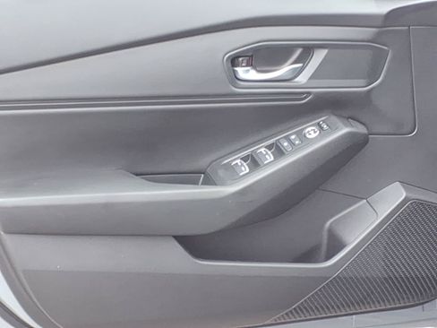Used 2025 Honda Accord SE image 13