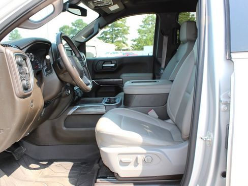 Used 2020 Chevrolet Silverado 1500 LTZ w/ LTZ Plus Package RWD image 7