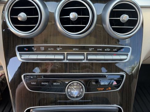 Used 2018 Mercedes-Benz C 300 Sedan image 25
