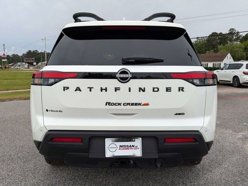 New 2025 Nissan Pathfinder Rock Creek image 5