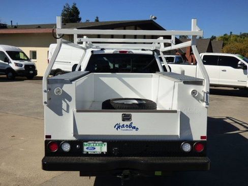 New 2026 Ford F350 XL w/ XL Chrome Package image 4