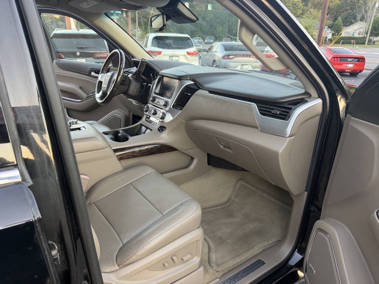 Used 2016 GMC Yukon SLT RWD image 20
