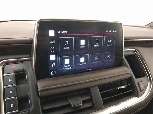 Used 2022 GMC Yukon SLE w/ Gmc Pro Safety Plus Package image 26