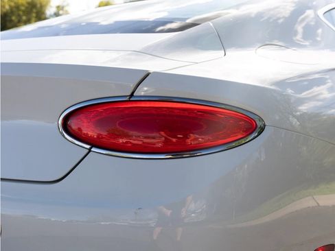 Certified 2021 Bentley Continental GT image 40