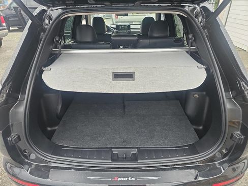 Used 2022 Mitsubishi Outlander SE image 6