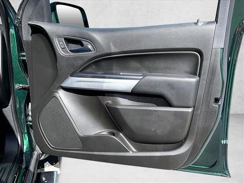Used 2016 Chevrolet Colorado LT w/ LT Convenience Package image 19