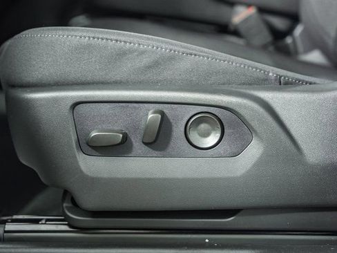 New 2026 Chevrolet Silverado 2500 Custom w/ Custom Value Package image 39