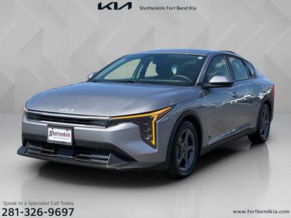 Certified 2025 Kia K4 LXS