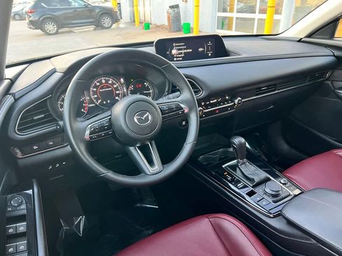 Certified 2025 MAZDA CX-30 AWD 2.5 S w/ Preferred Package image 22