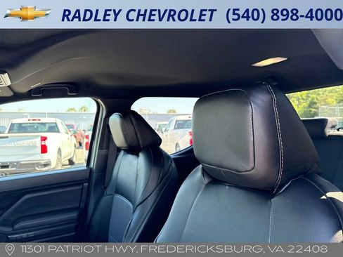 Used 2024 Toyota Tacoma TRD Off-Road AWD/4WD image 2