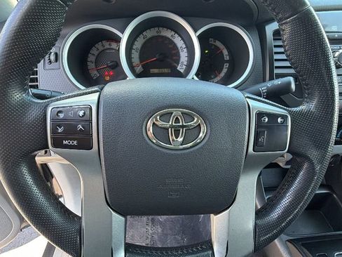 Used 2012 Toyota Tacoma 2WD Double Cab w/ Convenience Pkg image 17
