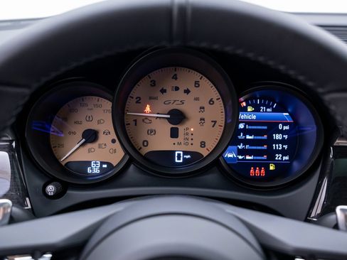 New 2026 Porsche Macan GTS AWD/4WD image 21