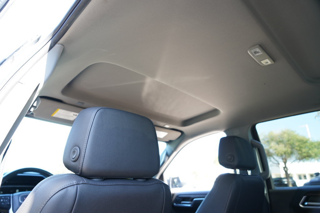 Used 2025 GMC Sierra 1500 SLT AWD/4WD image 27