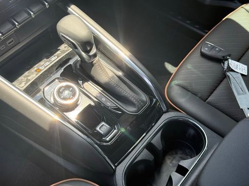 New 2026 GMC Canyon AT4 w/ AT4 Premium Package AWD/4WD image 28