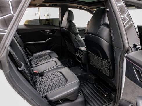 Used 2022 Audi RS Q8 image 39