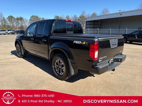 Certified 2018 Nissan Frontier PRO-4X image 9